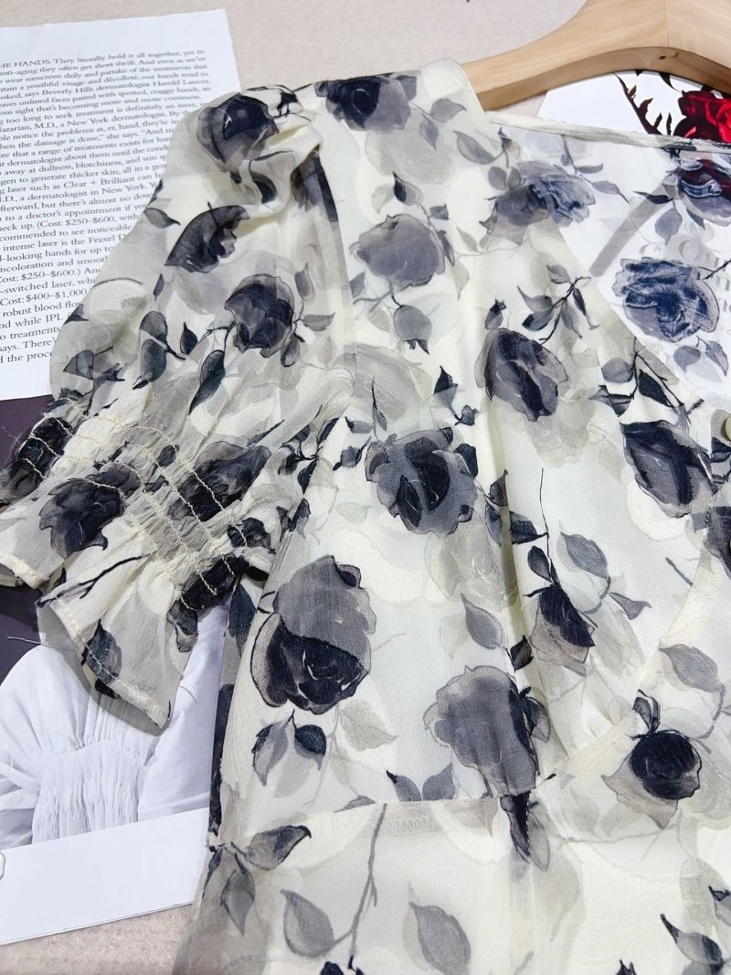 Chic Chanel Dress 111059