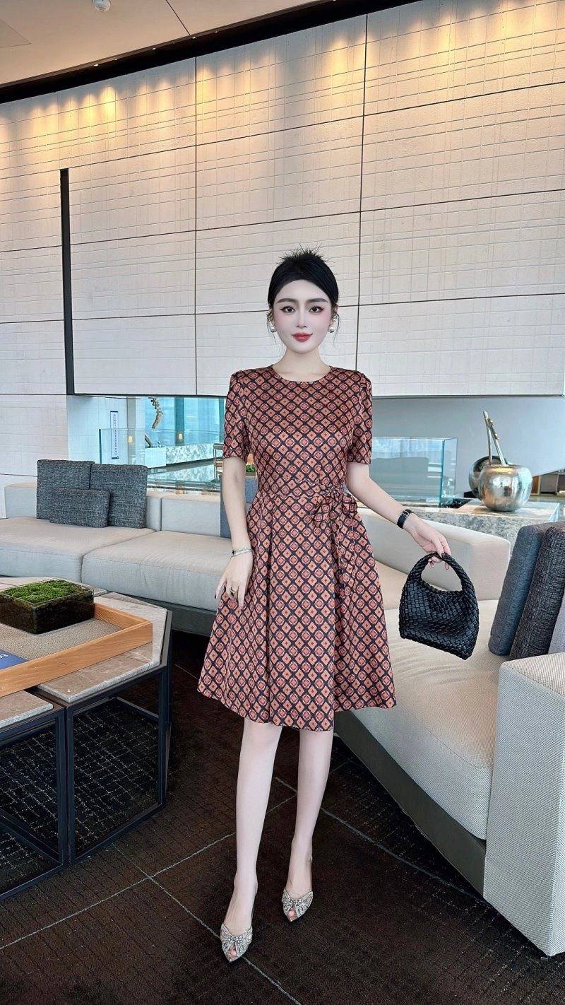 Seasonal Chanel Dress 111021
