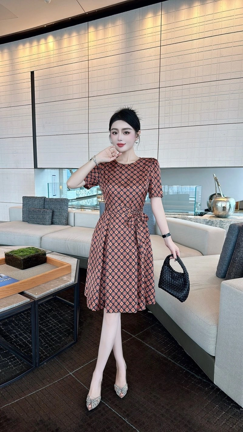 Seasonal Chanel Dress 111021
