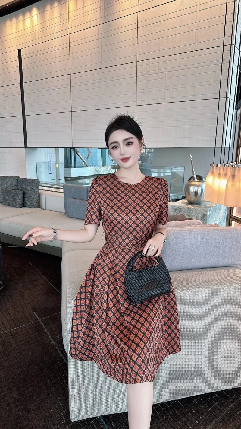 Seasonal Chanel Dress 111021