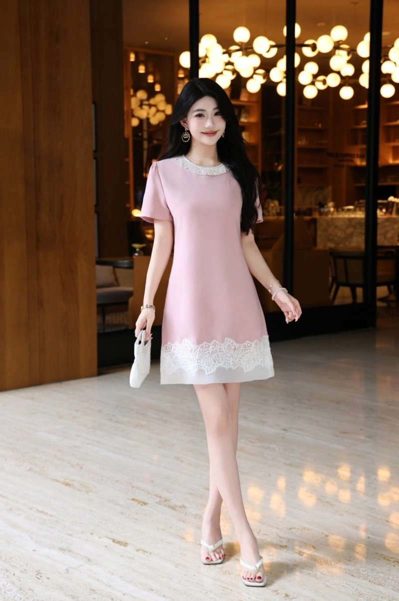 Compact Chanel Dress 111022