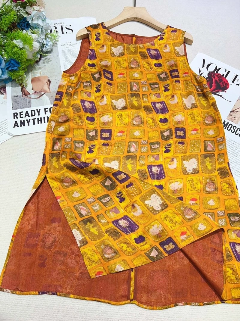 Cozy Chanel Dress 111007