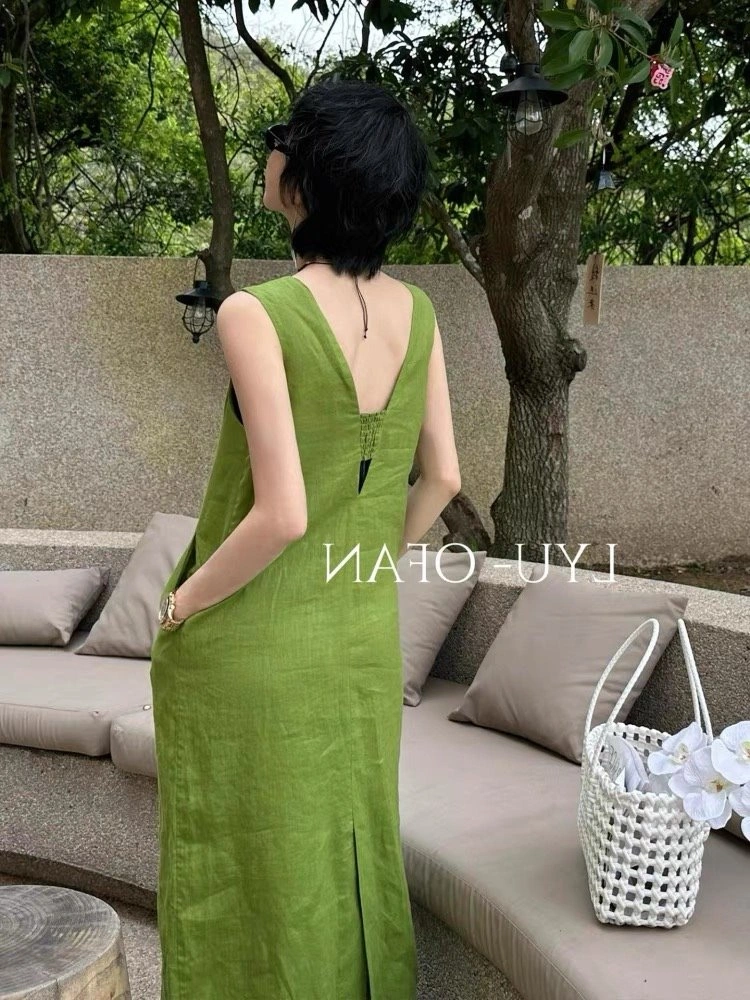 Supportive Chanel Dress 111006
