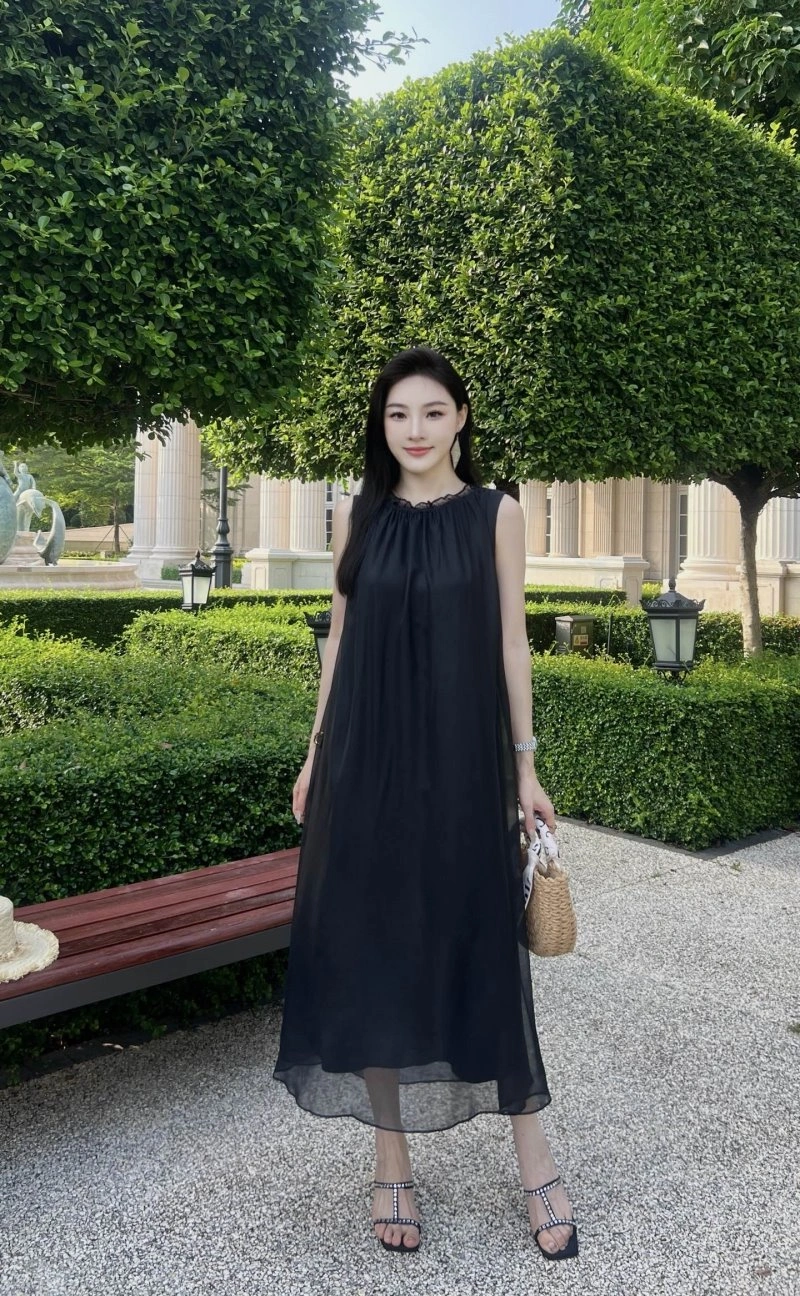 EasyCare Chanel Dress 110979