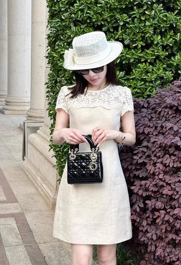 UrbanStyle Chanel Dress 110948