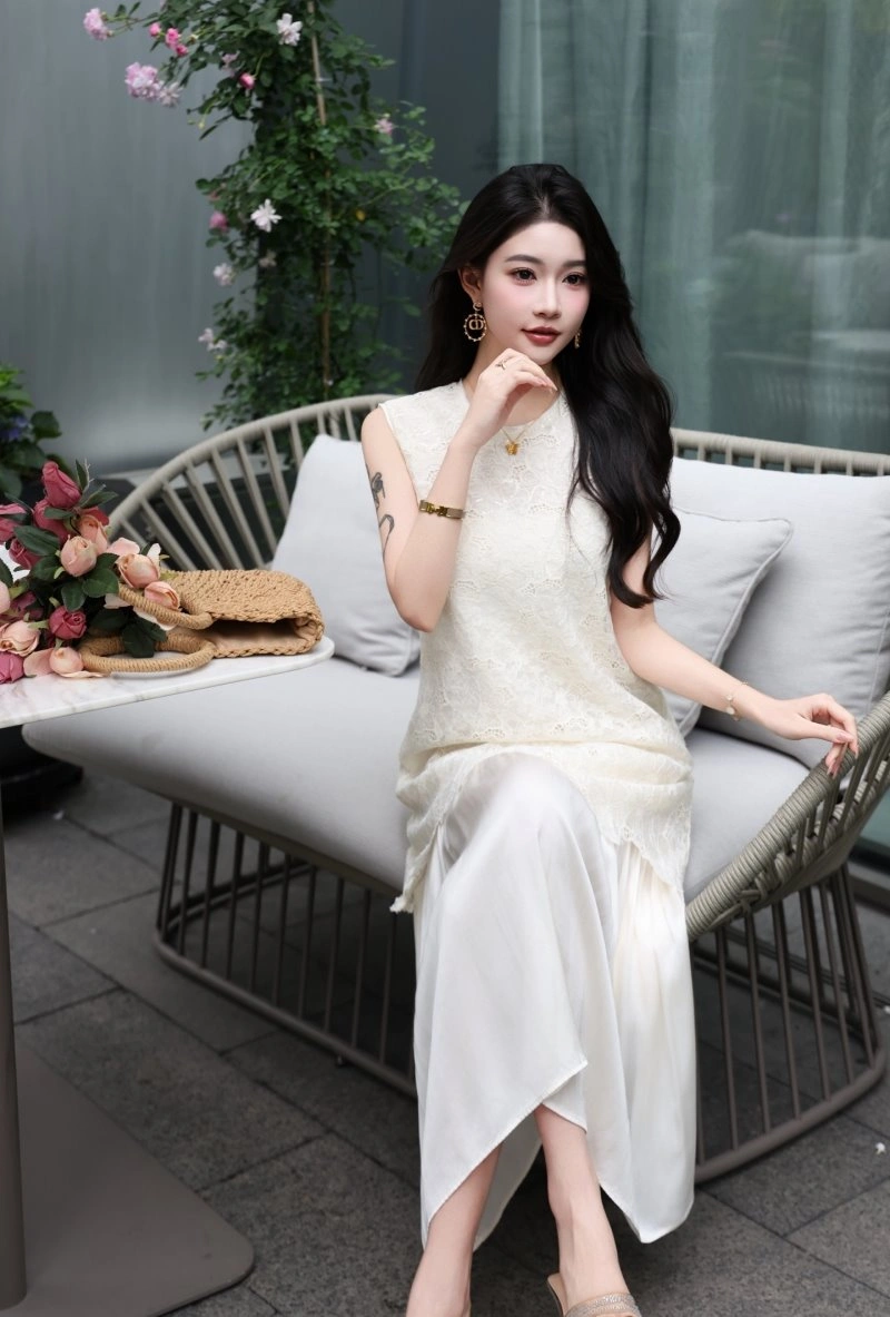 Bold Chanel Dress 110966