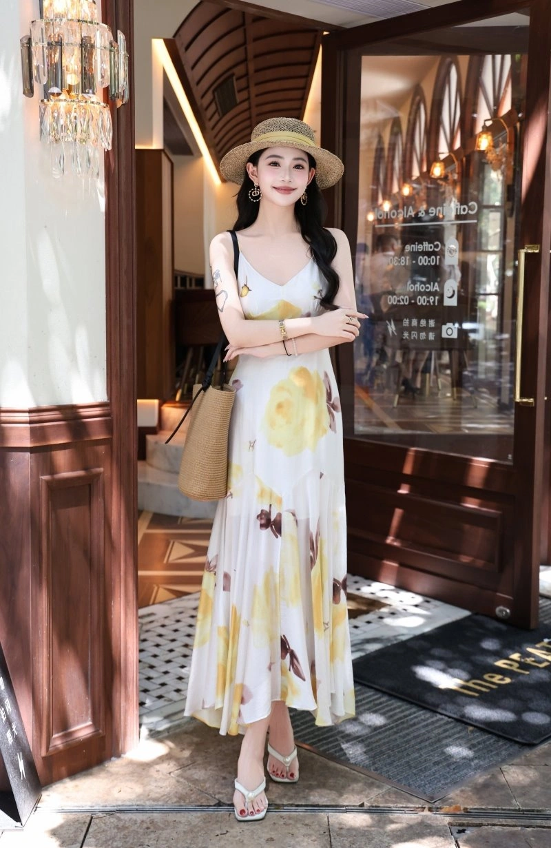 Colorful Chanel Dress 110953