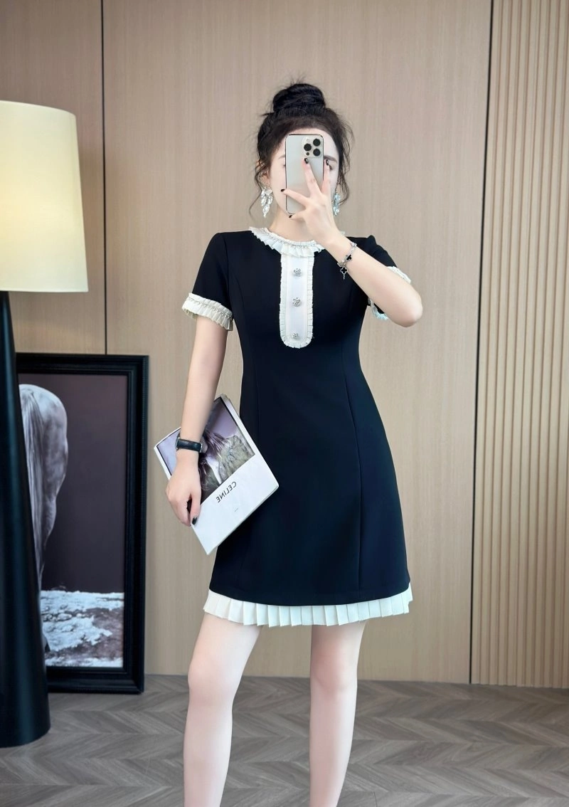 Chanel Dress Compact 110955