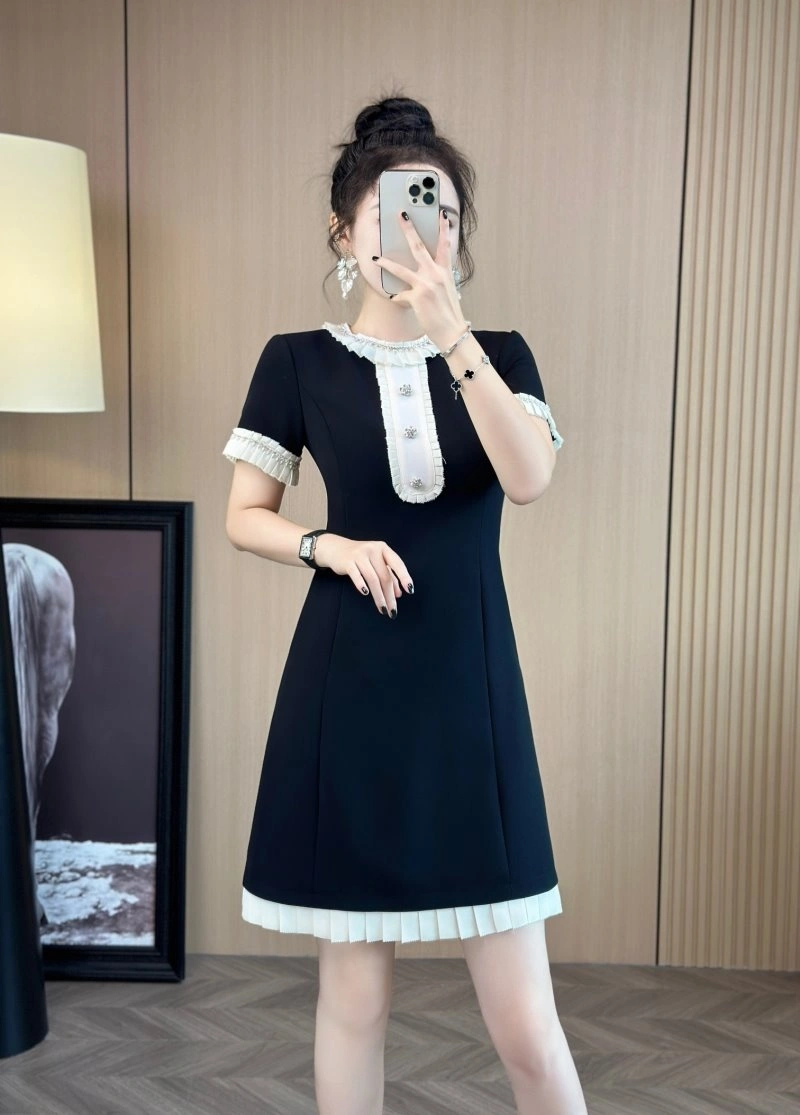 Chanel Dress Compact 110955