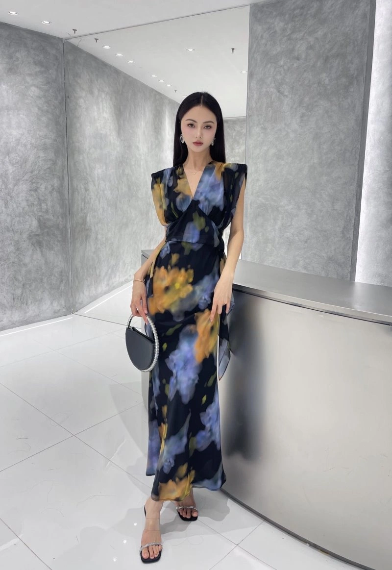 AllSeason Chanel Dress 110921