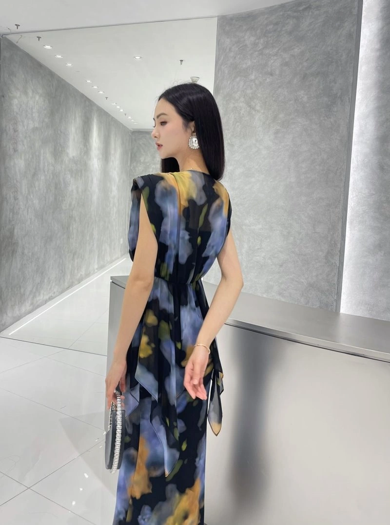 AllSeason Chanel Dress 110921