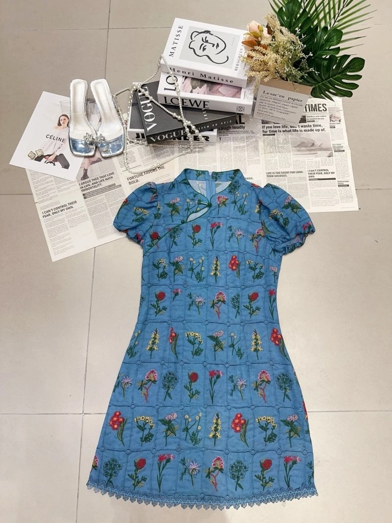 Modern Chanel Dress 110926