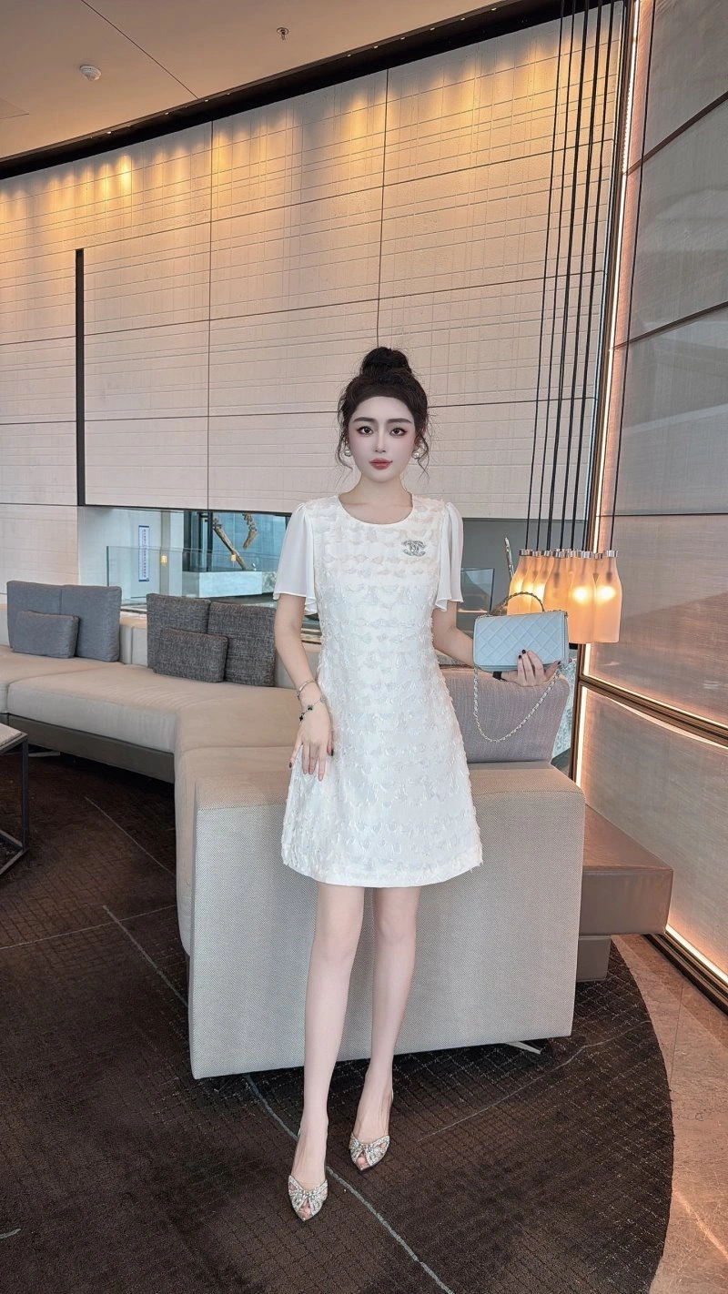 Stylish Chanel Dress 110875