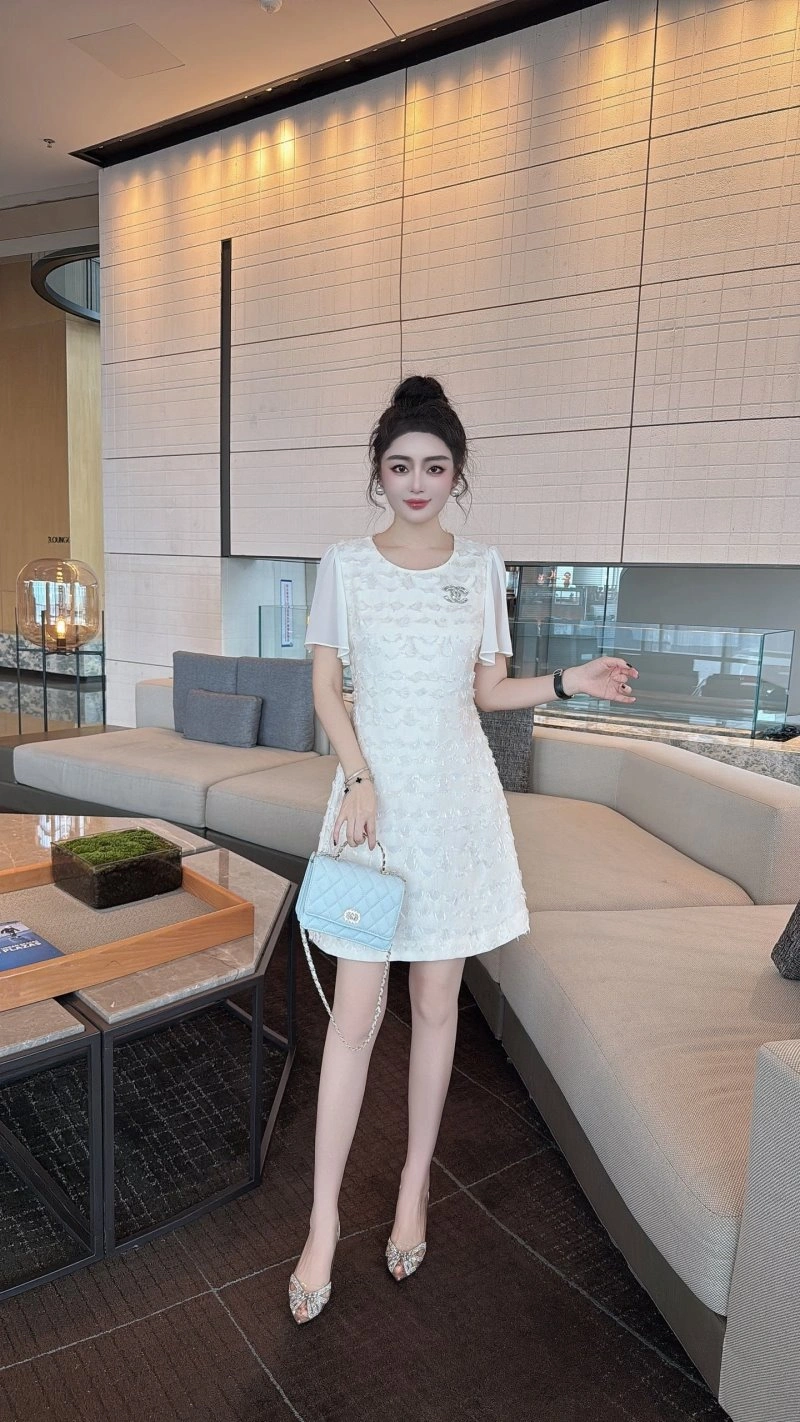 Stylish Chanel Dress 110875