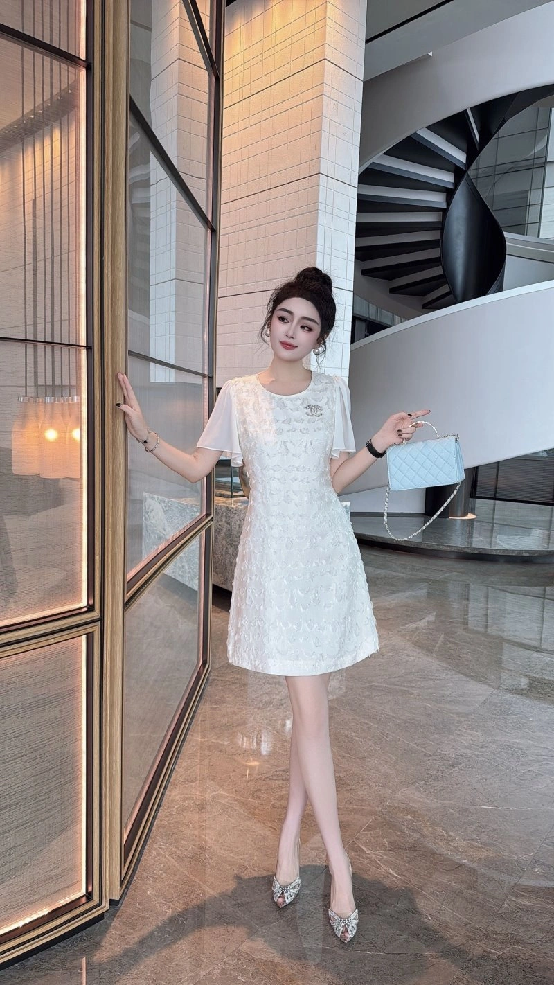 Stylish Chanel Dress 110875