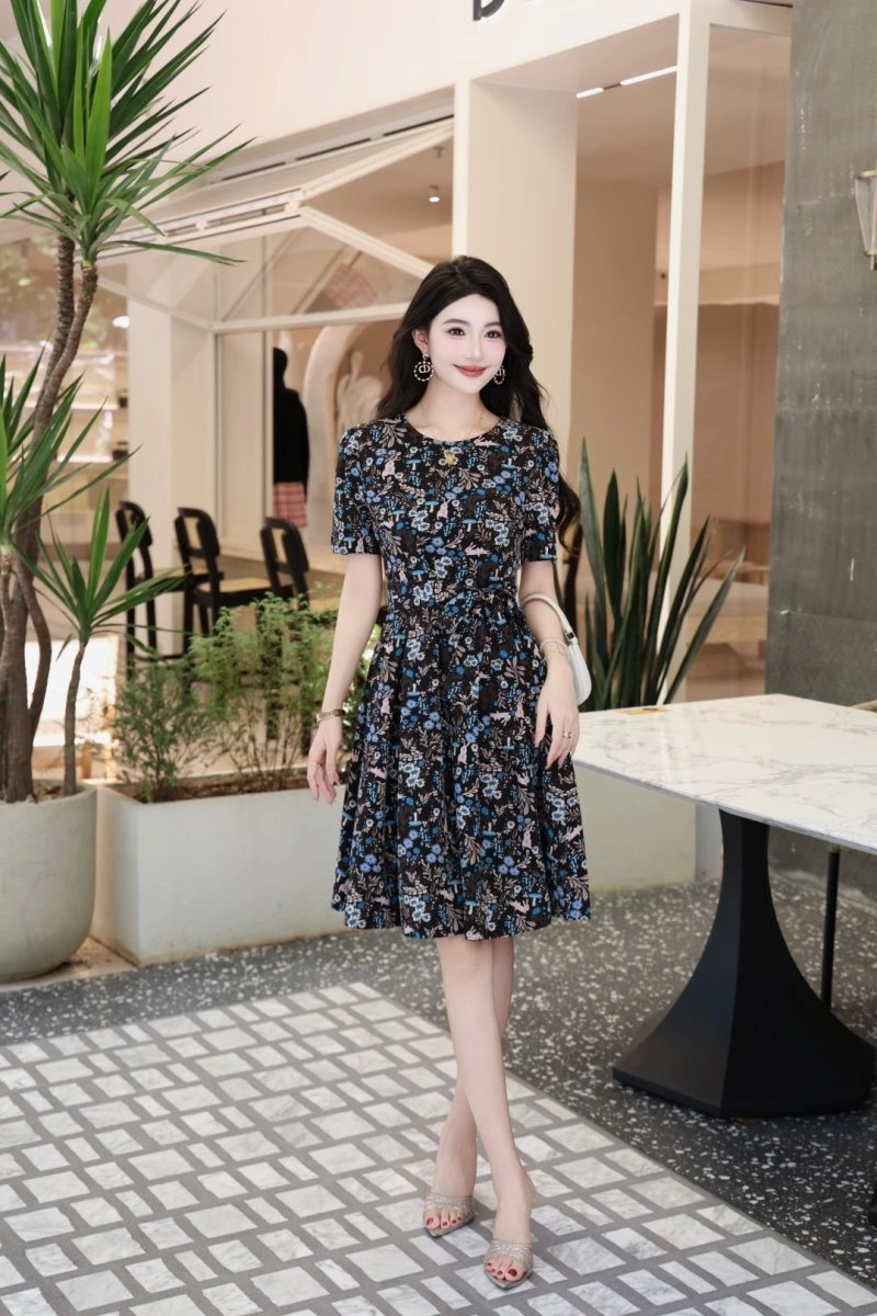 Trendy Chanel Dress 110883