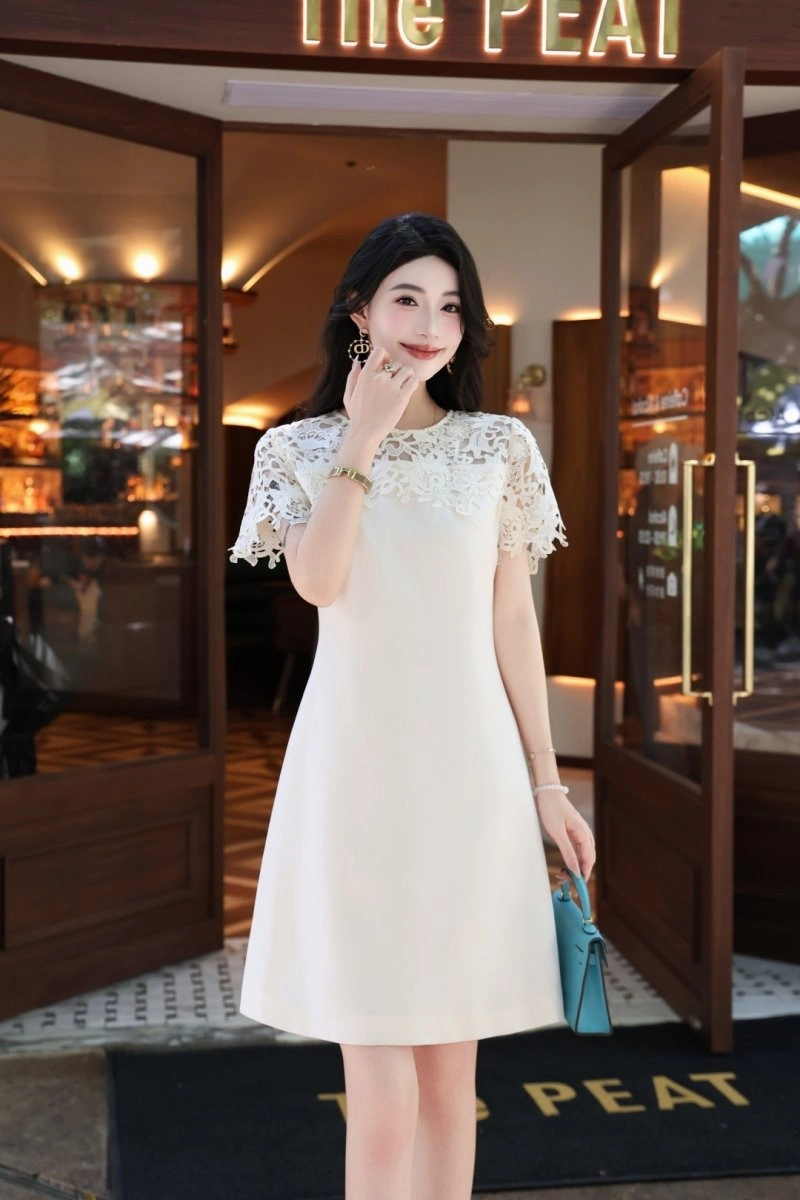 Youthful Chanel Dress 110800
