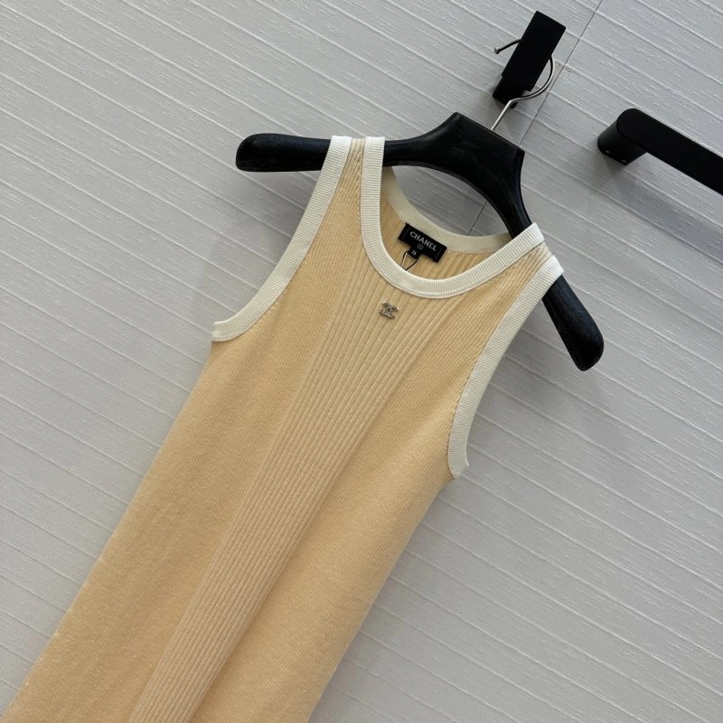 Breathable Chanel Dress 110795