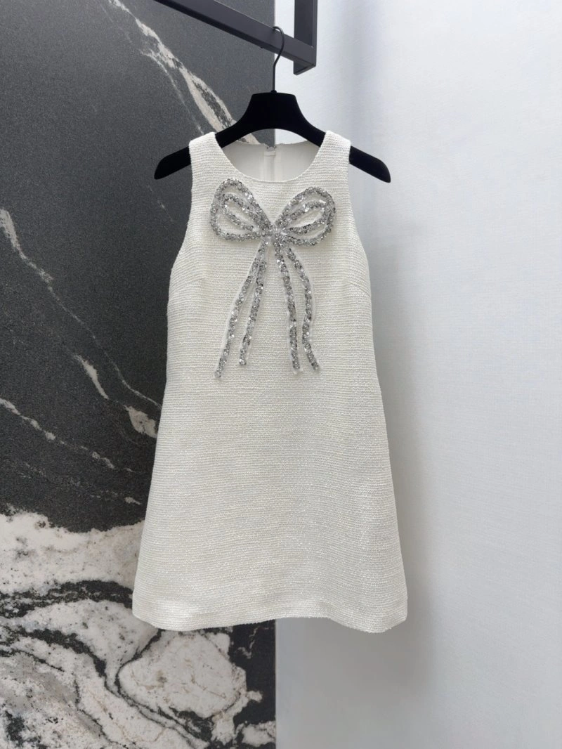 ZipUp Chanel Dress 110796