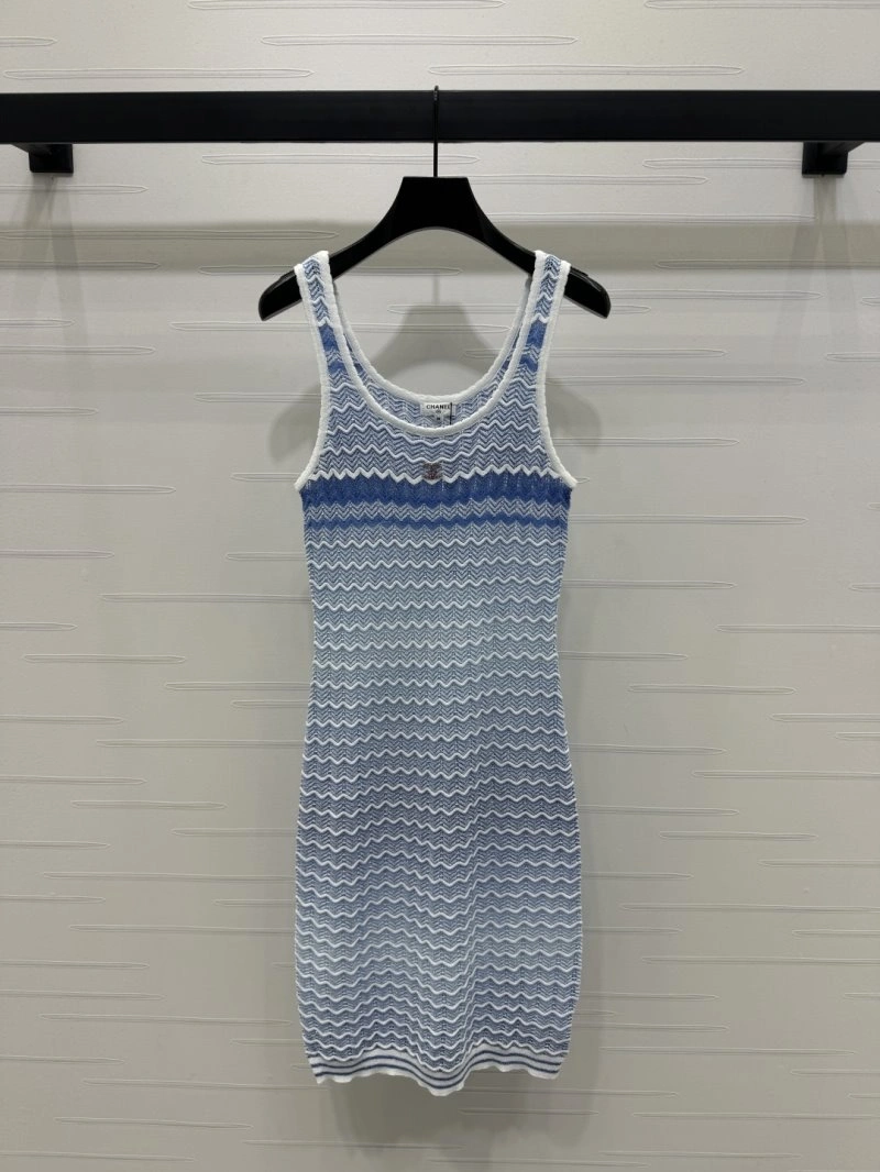 Chanel Dress Sleek 110772