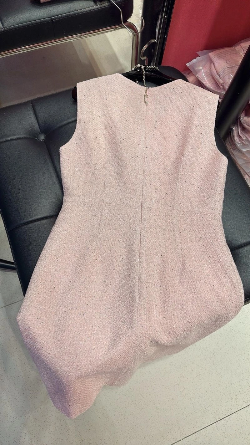Attractive Chanel Dress 110741