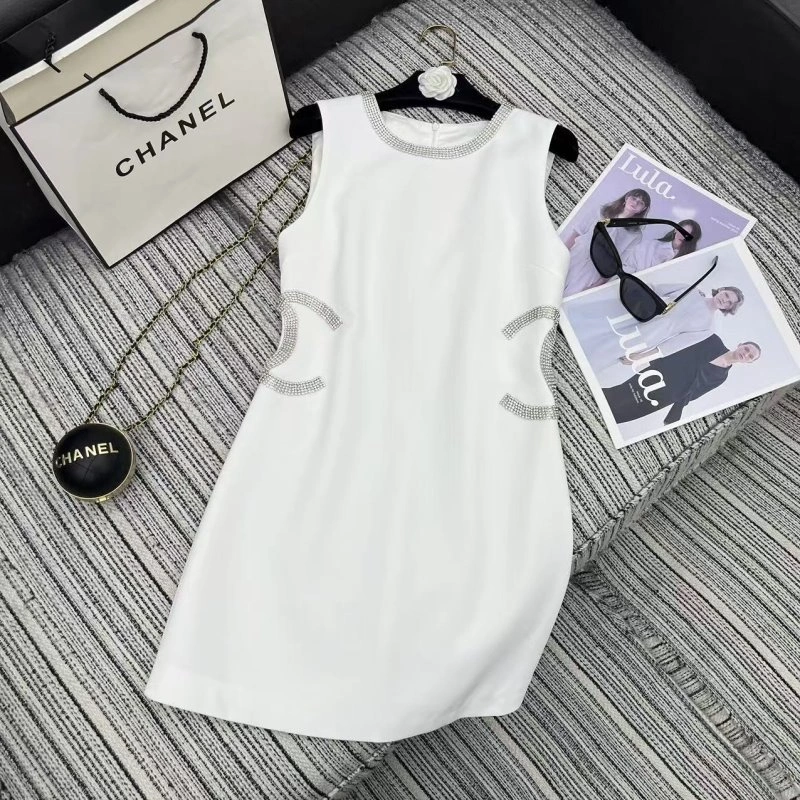 Sophisticated Chanel Dress 110753