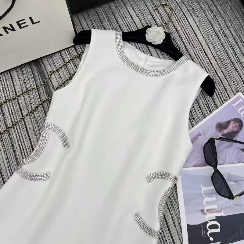 Sophisticated Chanel Dress 110753