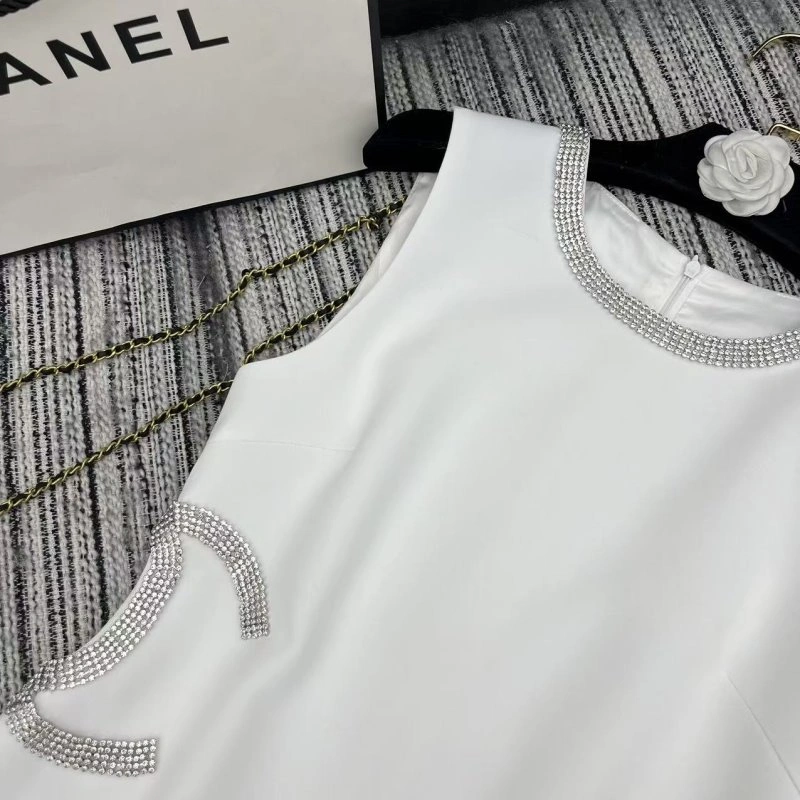Sophisticated Chanel Dress 110753