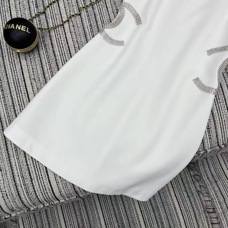 Sophisticated Chanel Dress 110753