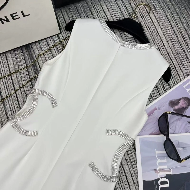 Sophisticated Chanel Dress 110753