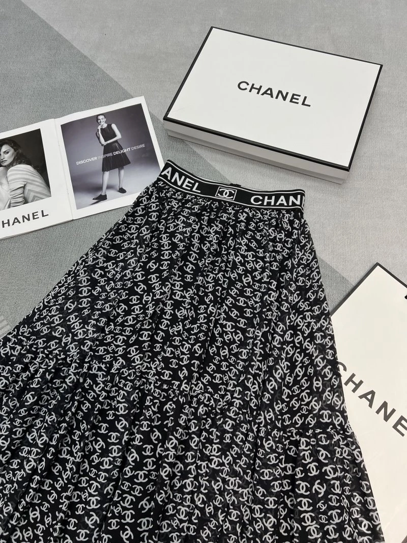 Breathable Chanel Dress 108373