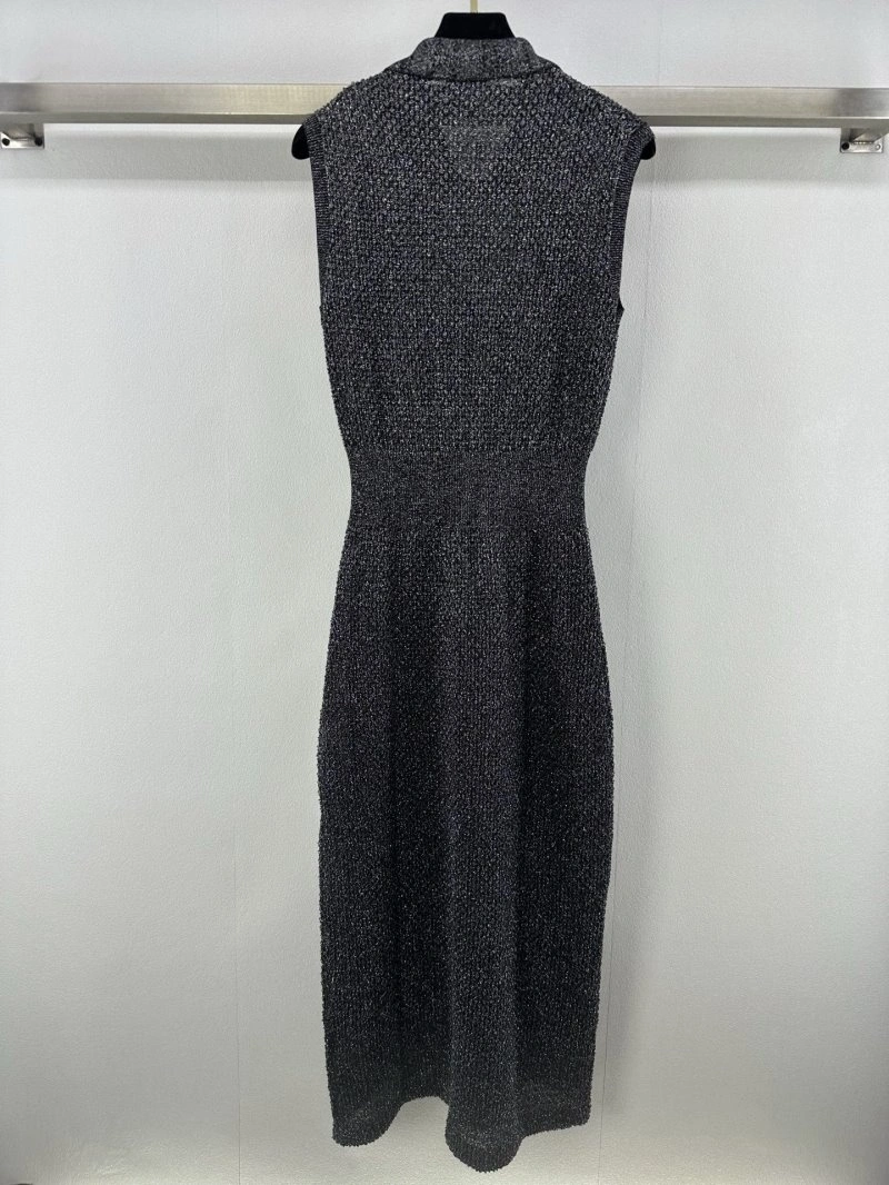 MoistureWicking Chanel Dress 108360