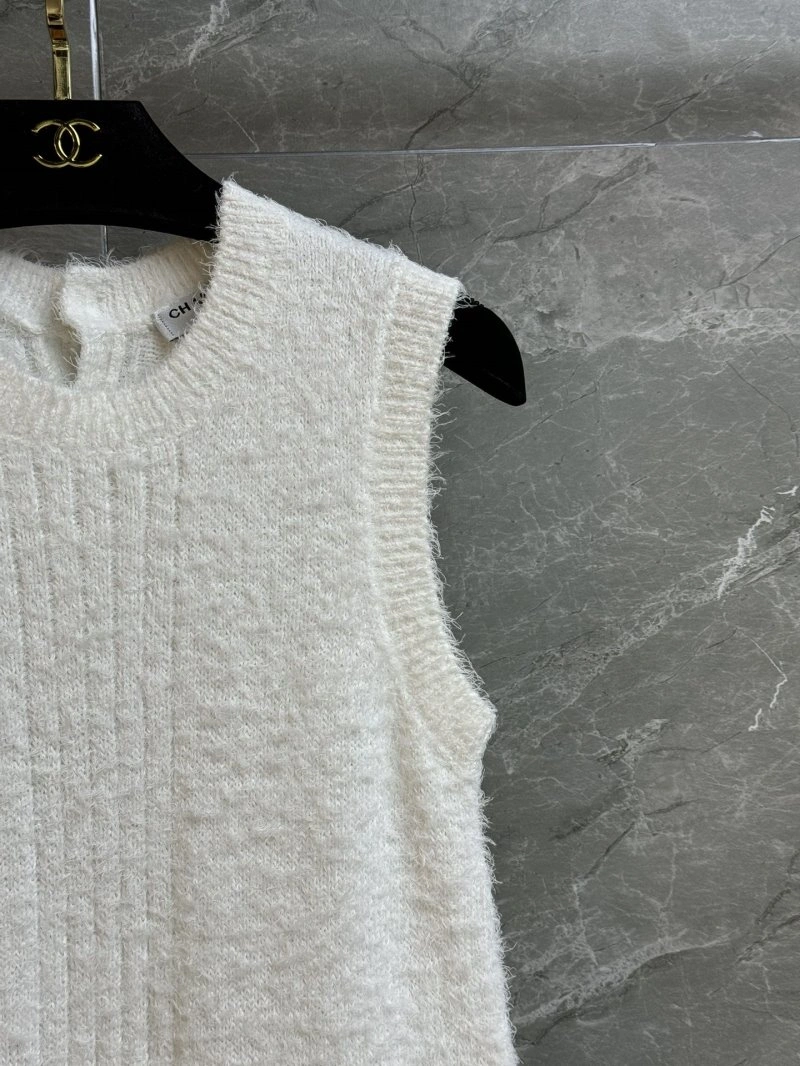 Effortless Chanel Dress 108356