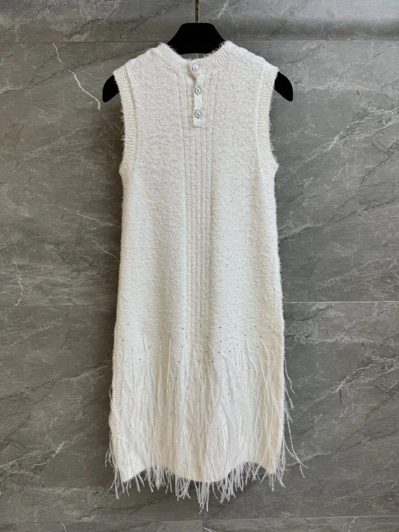 Effortless Chanel Dress 108356
