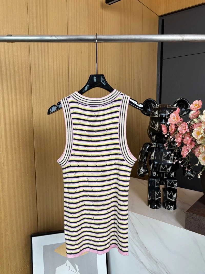 Breathable Chanel Dress 108324
