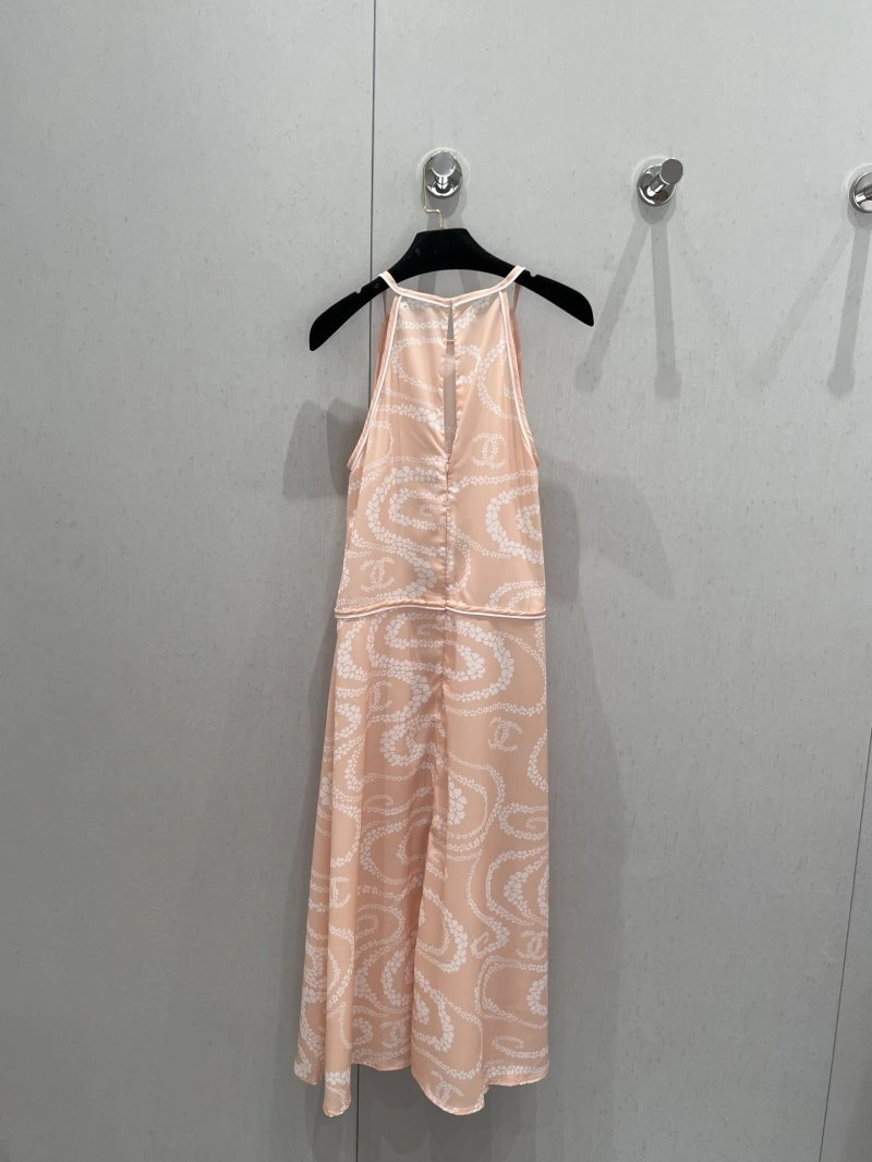 Chanel Dress Unisex 108311