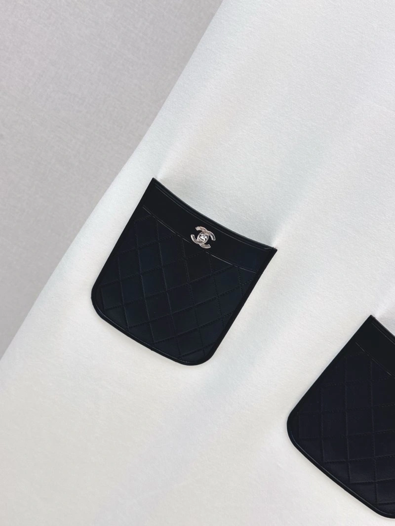 Unisex Chanel Dress 108292