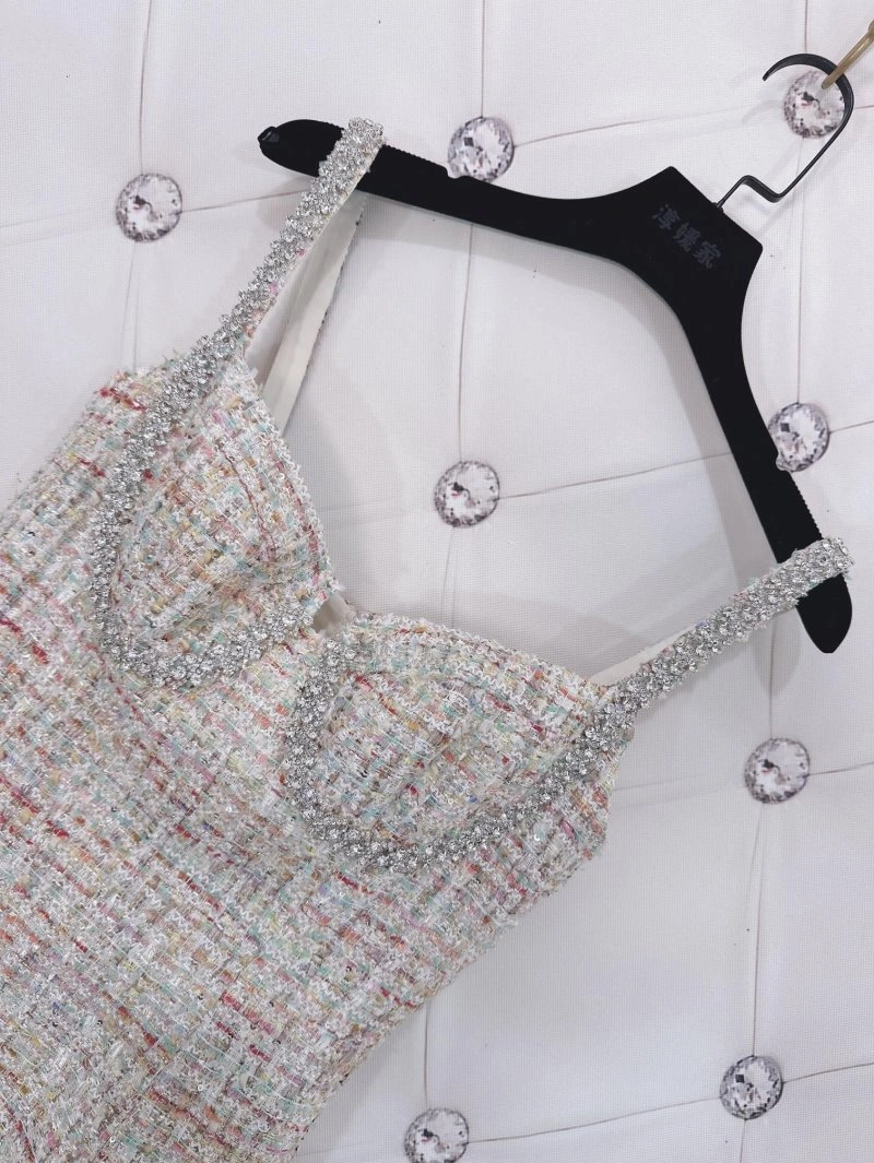 Minimalist Chanel Dress 108283