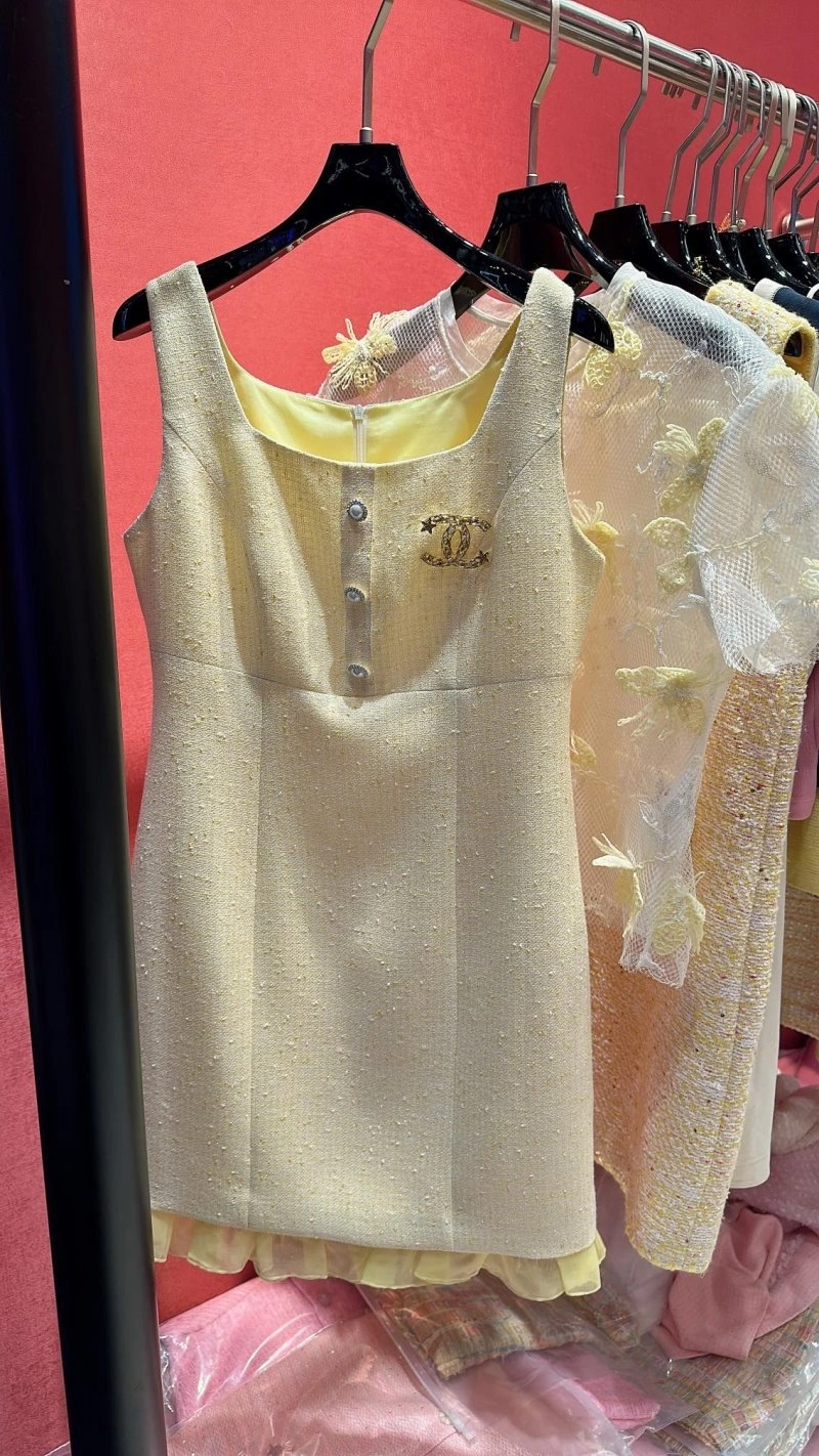 Attractive Chanel Dress 109917