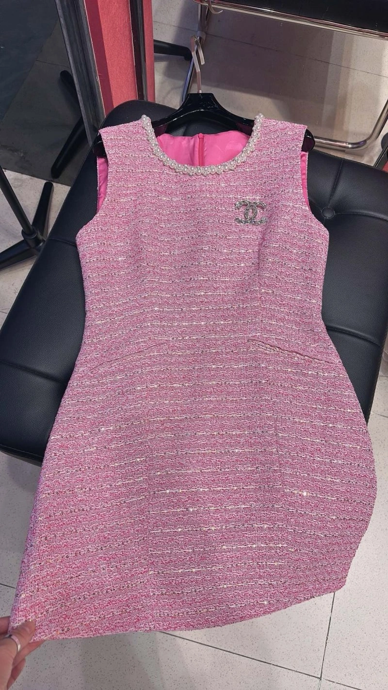 Tailored Chanel Dress 109904