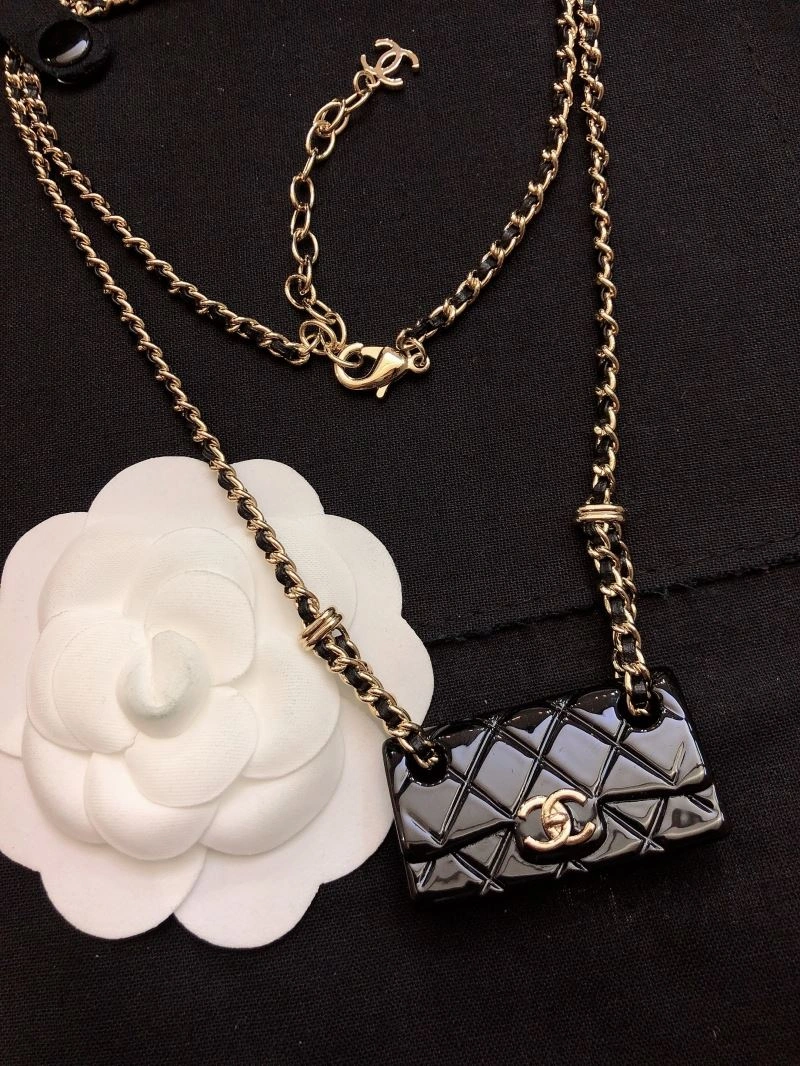 Chanel Earphone Bags Casual 226305