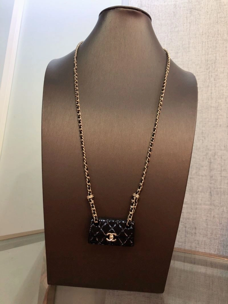 Chanel Earphone Bags Casual 226305