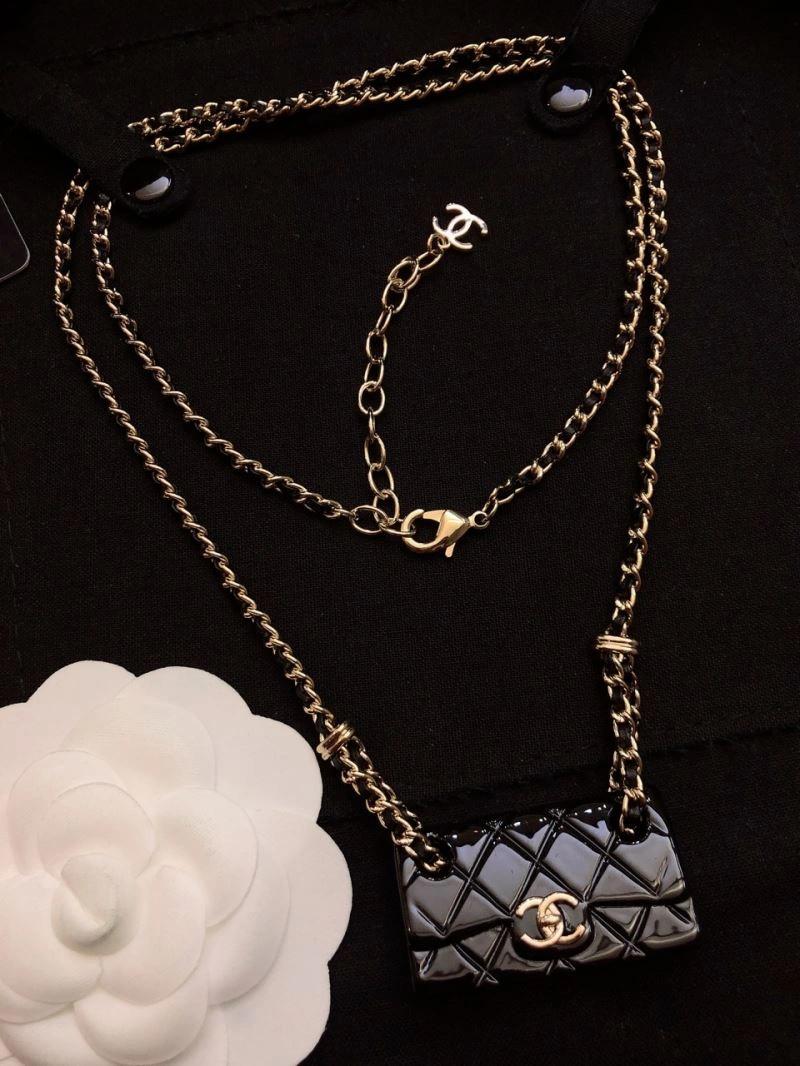 Chanel Earphone Bags Casual 226305
