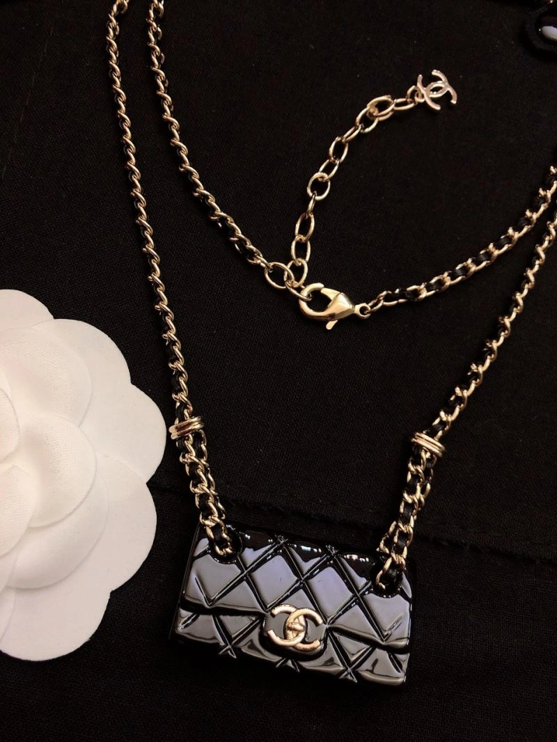 Chanel Earphone Bags Casual 226305