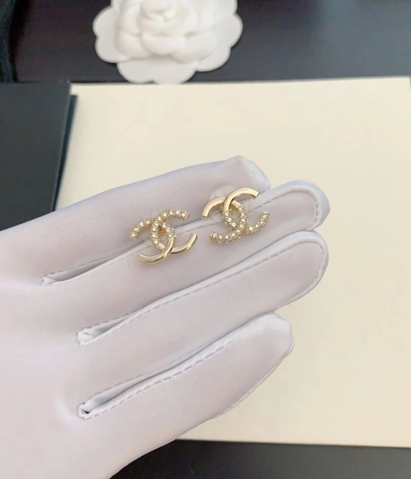 Chanel Earrings Attractive 231351