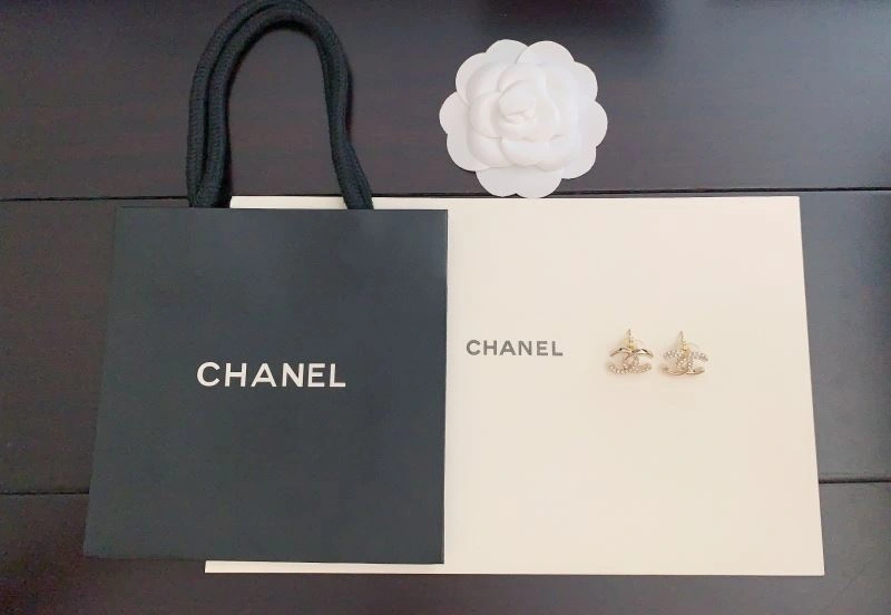 Chanel Earrings Attractive 231351
