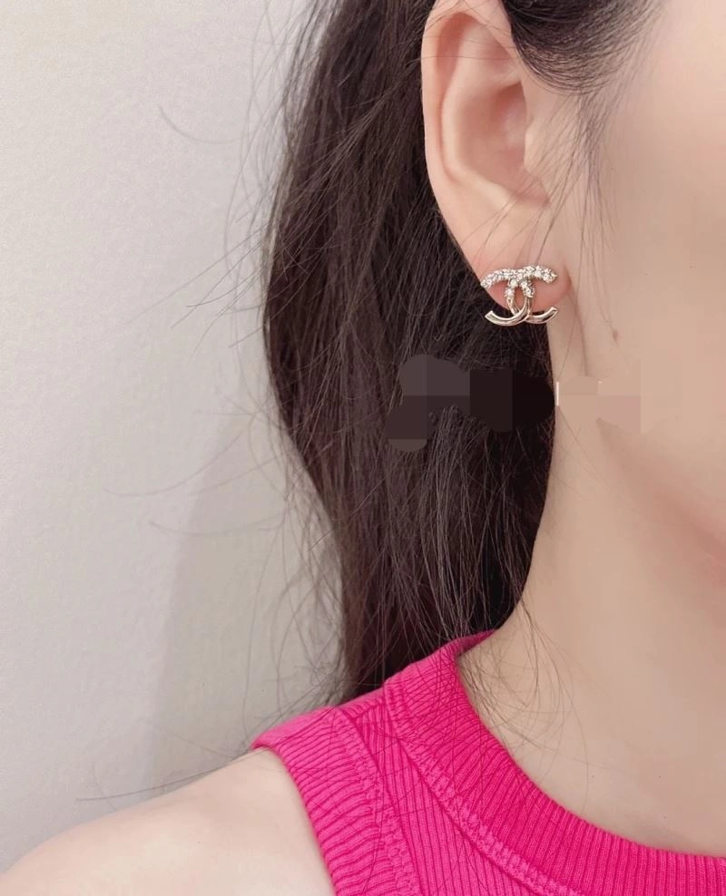 Chanel Earrings Attractive 231351