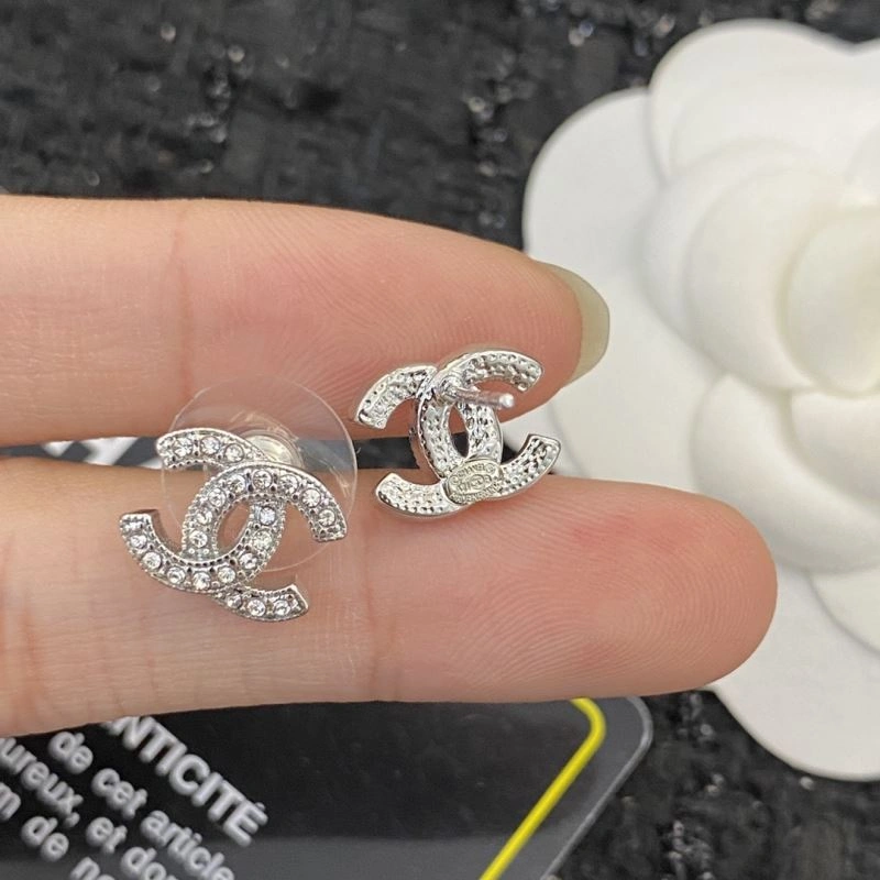 DailyWear Chanel Earrings 231420