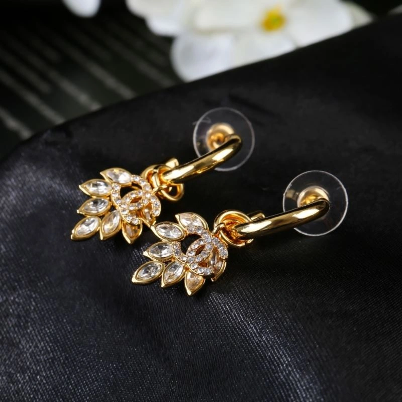 Seasonal Chanel Earrings 231354