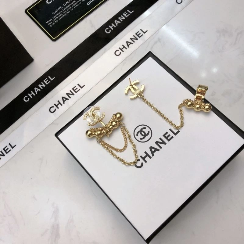 Chanel Earrings FreshLook 231361